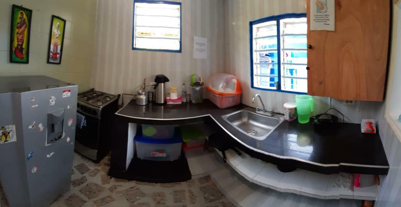 Hostal Aquarium Cartagena ภายนอก รูปภาพ